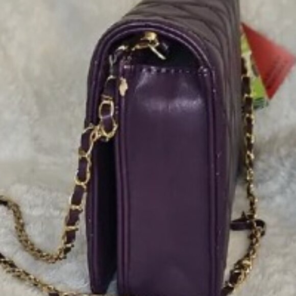 Badgley Mischka Diamond Quilted Purple Crossbody Bag with Gold Chain Strap NWT - Picture 15 of 15